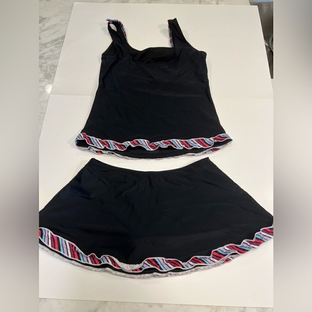 Ruffle Trim Active Tank Top and Skort Swimsuit Tankini Womens Swimwear Size M